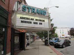 Strand_Theatre,_Clinton_MA