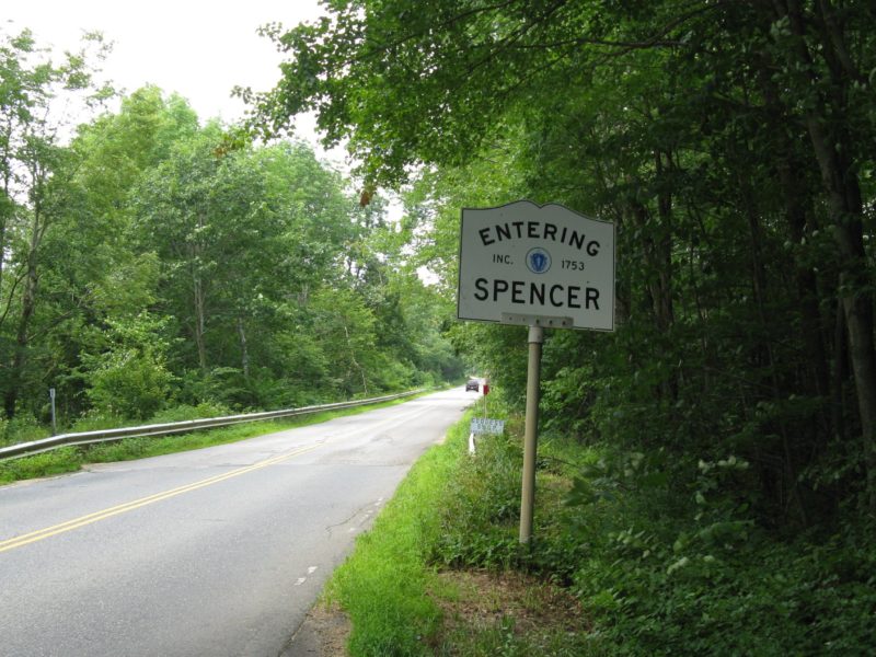 MA_Route_31_northbound_entering_Spencer_MA
